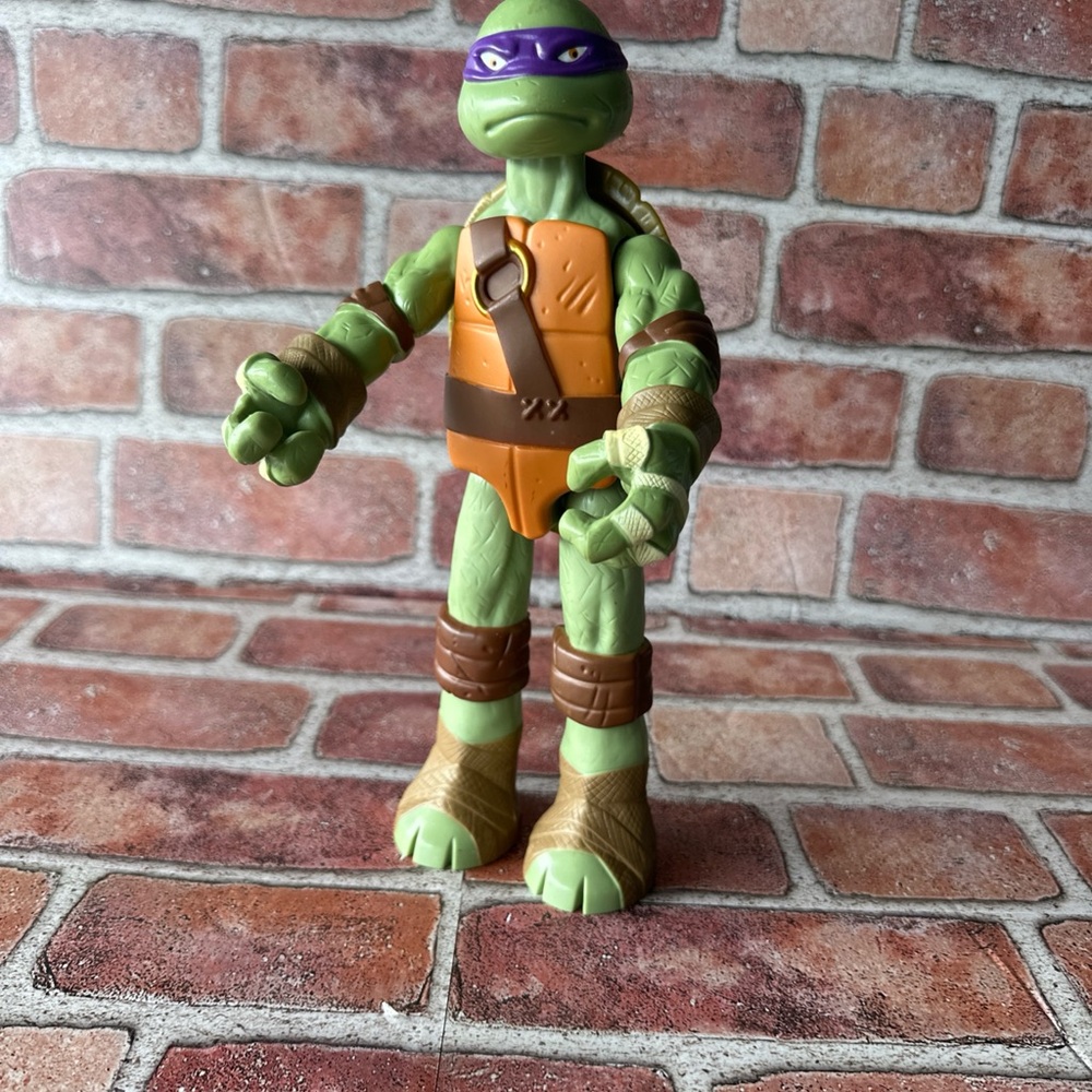2016 Donatello Ninja Turtle Action Figure